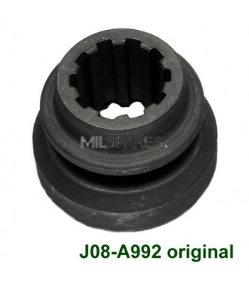 Output shaft clutch gear